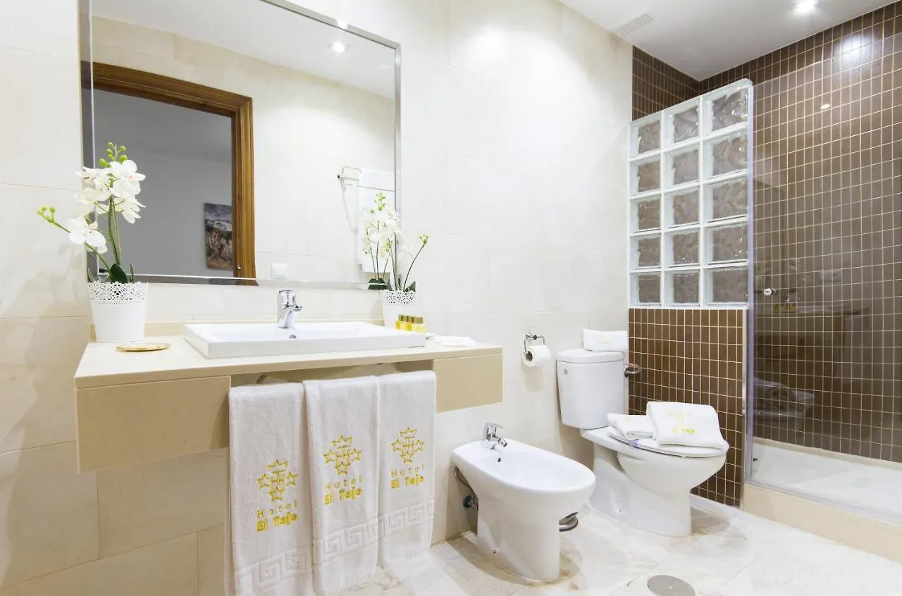 Apartamentos El Tajo & Spa Ronda Apartment